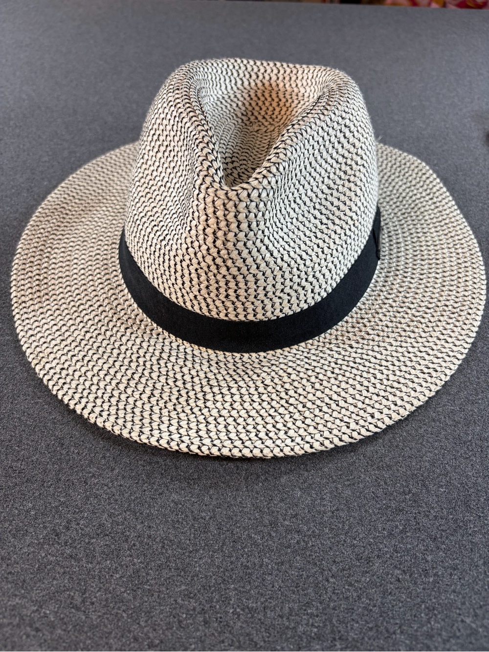 Wallaroo Charlie Fedora (Ivory/Black) UPF 50+ Sun Protection Packable Adjustable